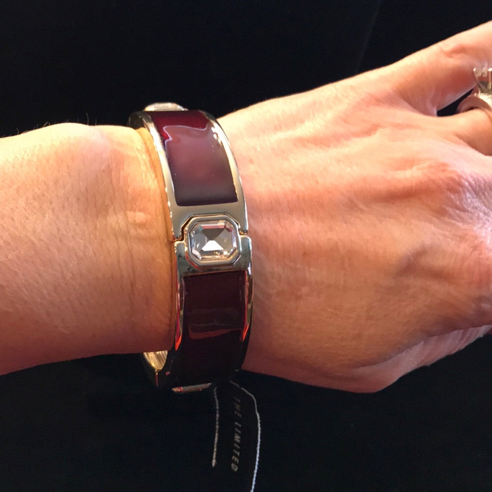 The Limited gold bracelet